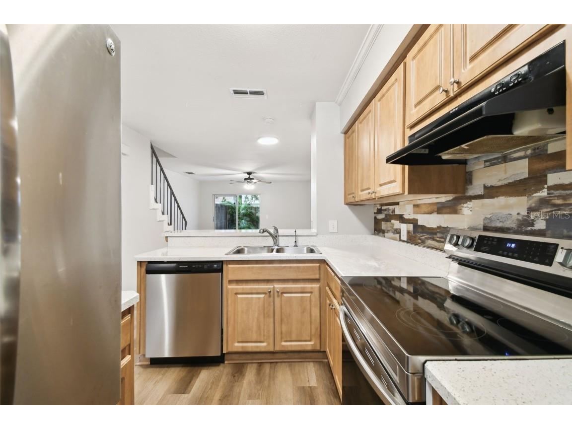 3308 W Wyoming Circle Tampa FL 33611 TB8399392 image17