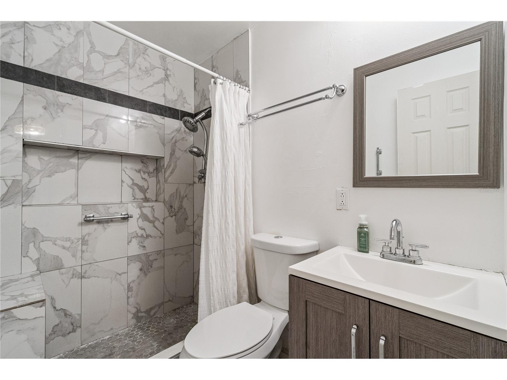 3309 Coleman Place Orlando FL 32805 V4948606 image15