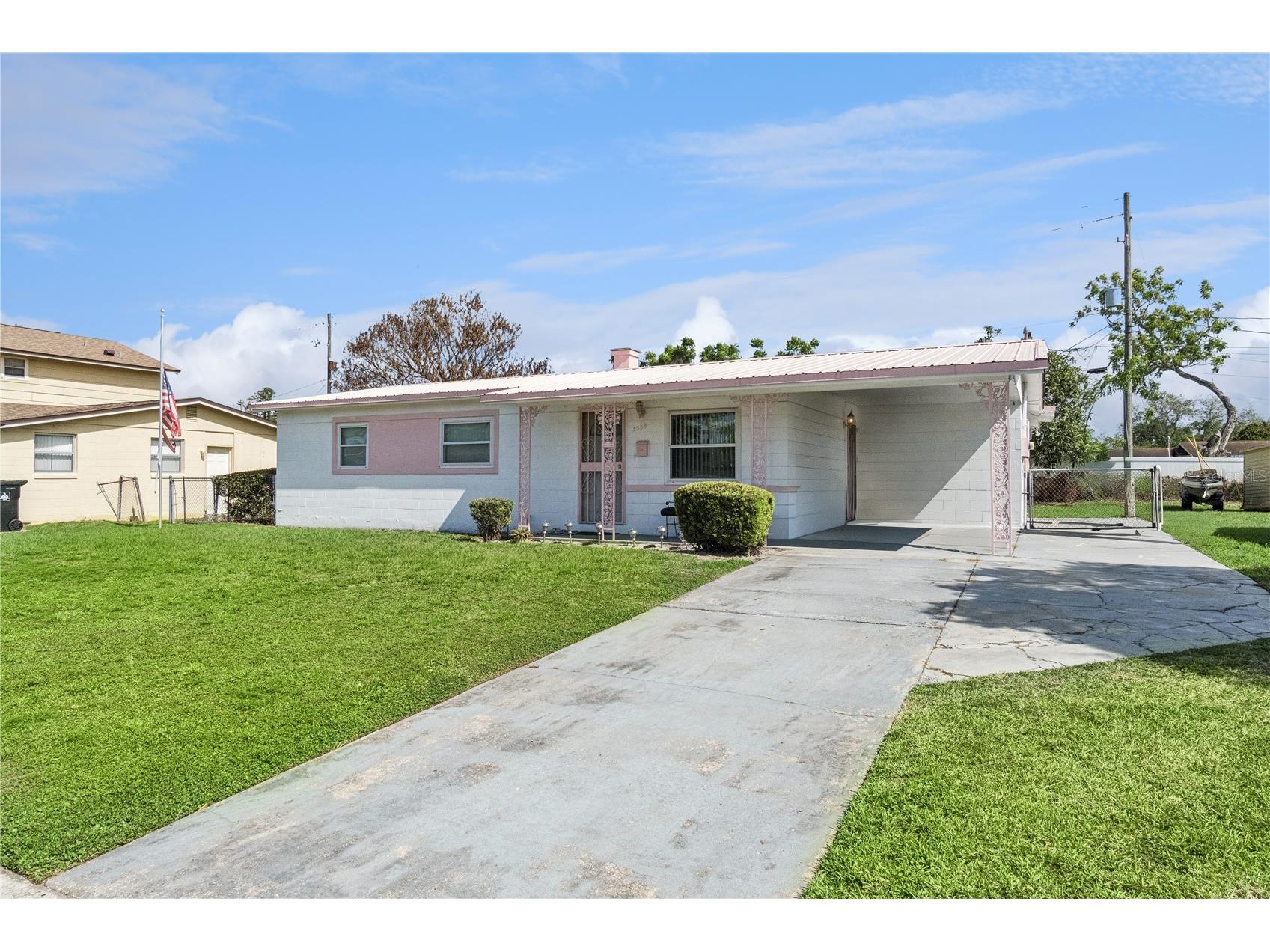 3309 Coleman Place Orlando FL 32805 V4948606 image2