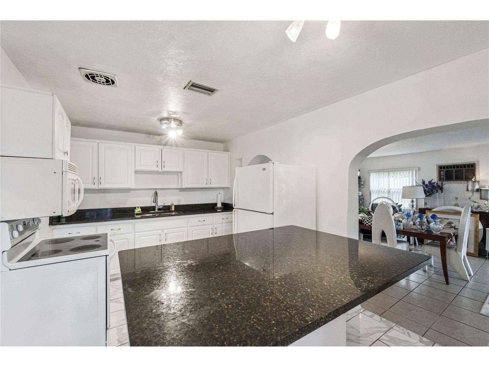 3309 Coleman Place Orlando FL 32805 V4948606 image8