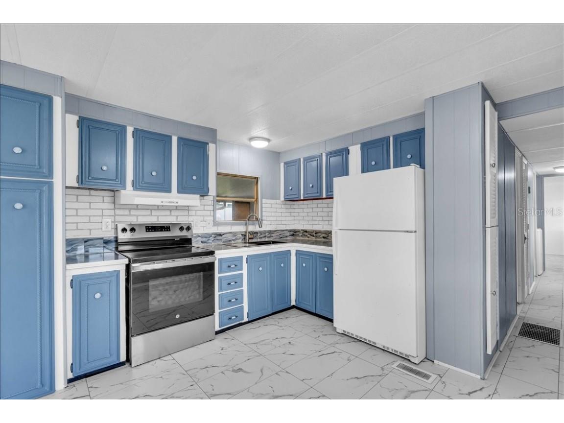 3309 Denise Drive Ellenton FL 34222 A4667856 image5