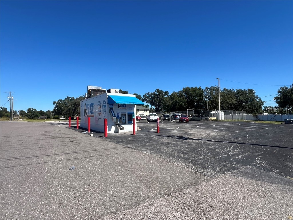 3309 Gloria Avenue Plant City FL 33563 TB8442169 image8