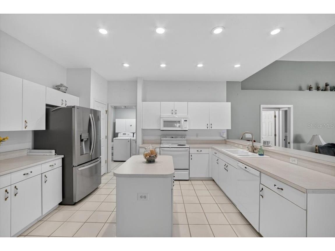 3309 Nohlcrest Place Plant City FL 33566 TB8421201 image2