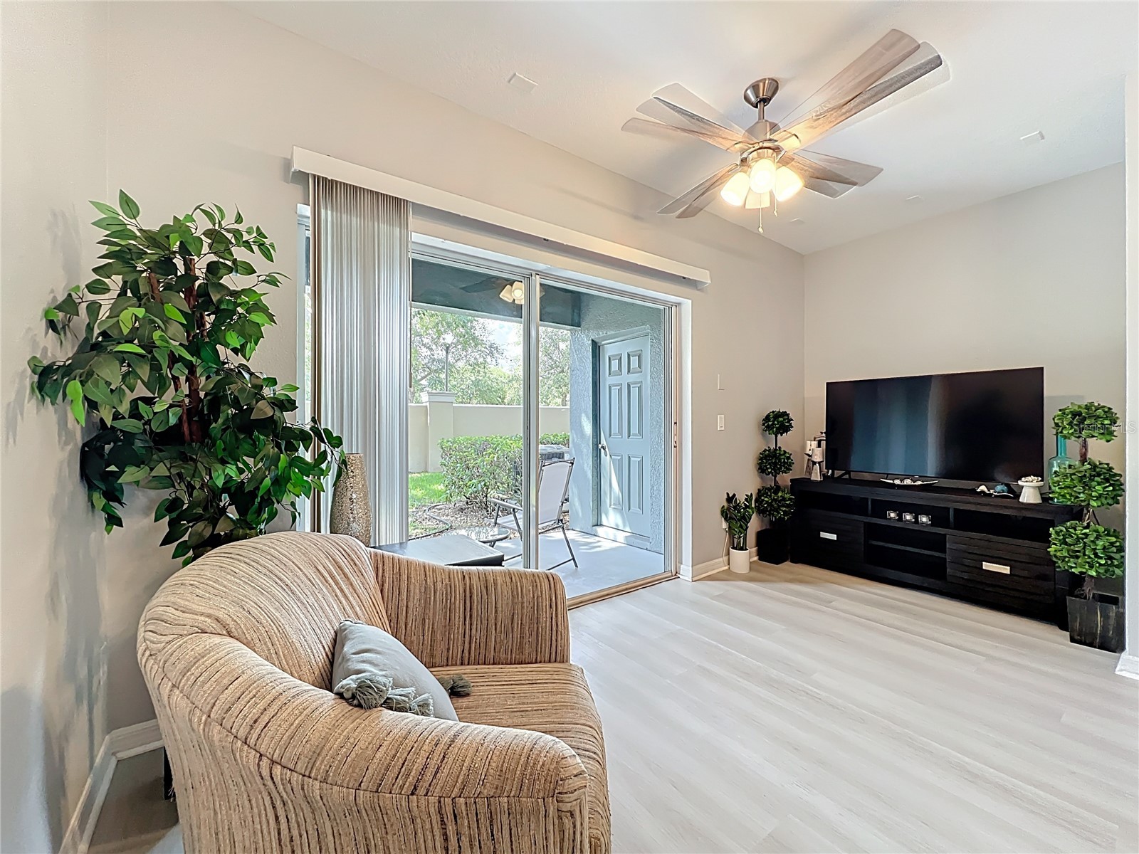 3309 Wilshire Way Road #3 Orlando FL 32829 O6400061 image17
