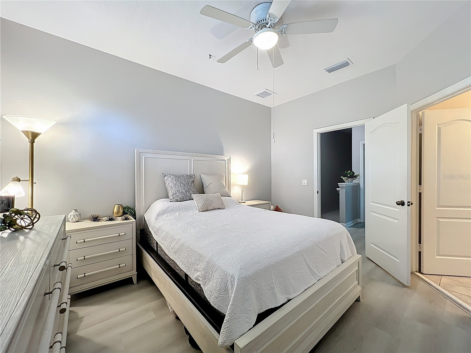 3309 Wilshire Way Road #3 Orlando FL 32829 O6400061 image25