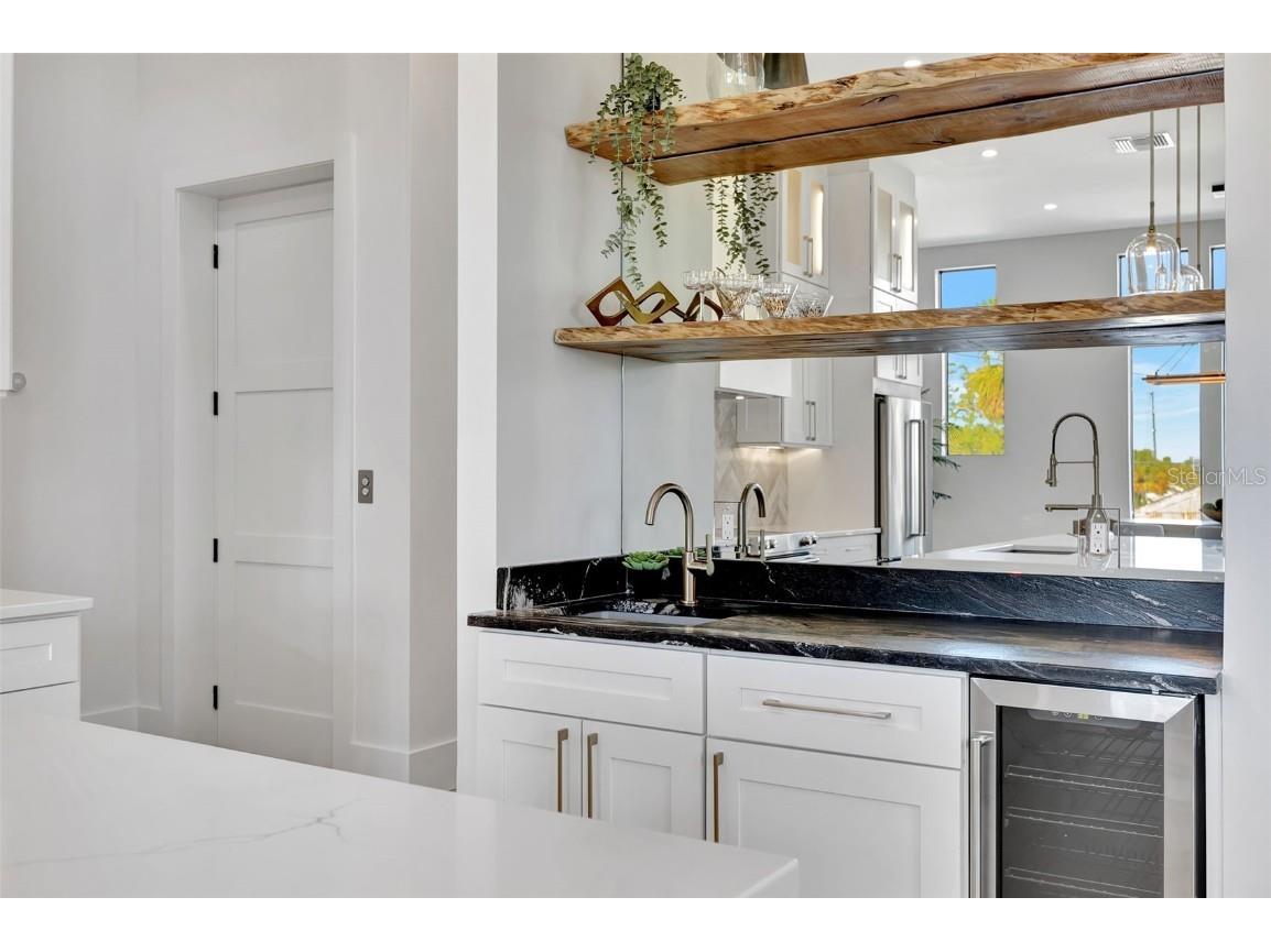 331 Albert Street Dunedin FL 34698 TB8340274 image10