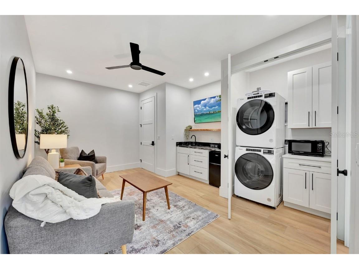 331 Albert Street Dunedin FL 34698 TB8340274 image26