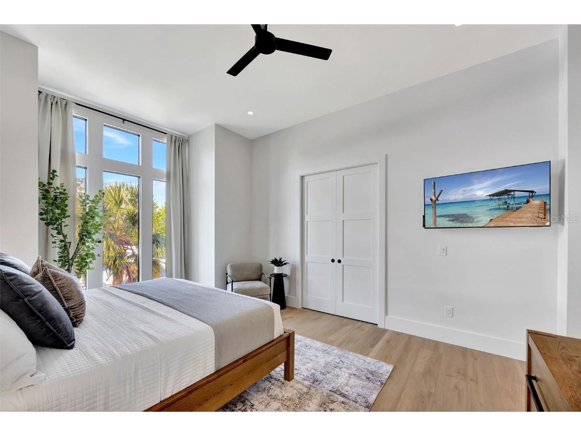 331 Albert Street Dunedin FL 34698 TB8340274 image32