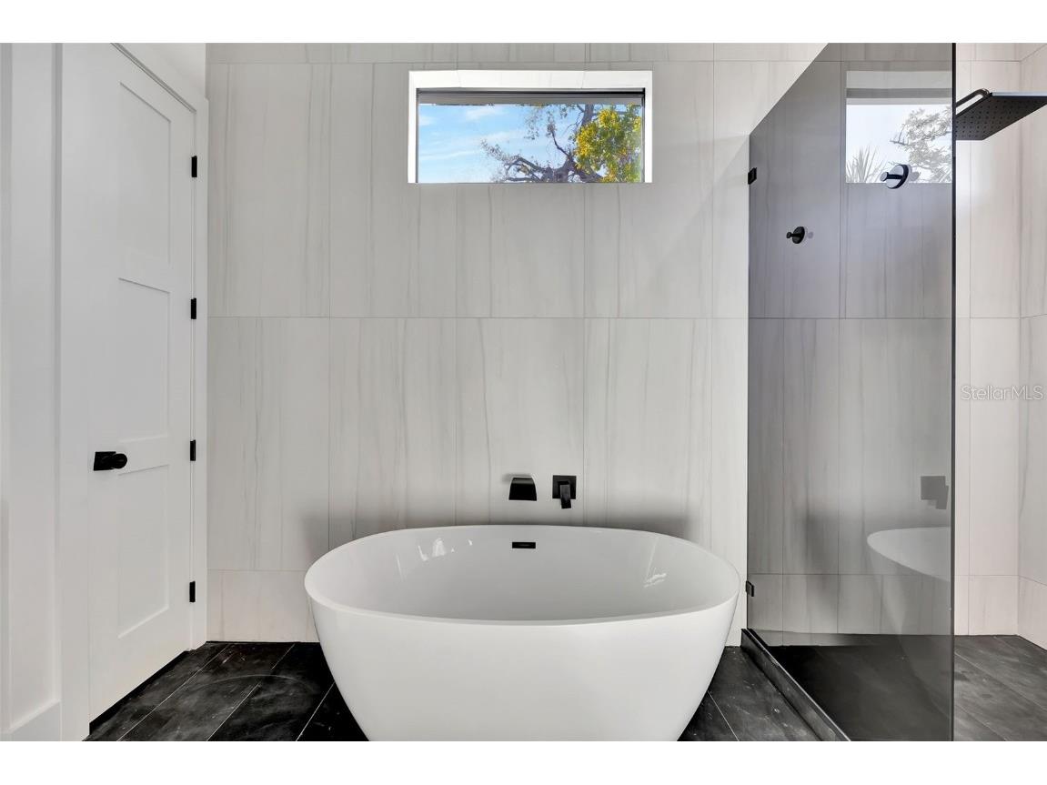 331 Albert Street Dunedin FL 34698 TB8340274 image35