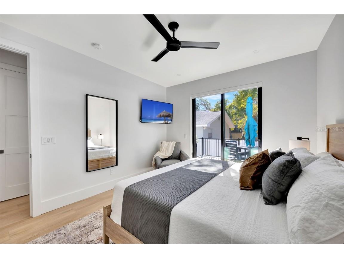 331 Albert Street Dunedin FL 34698 TB8340274 image40