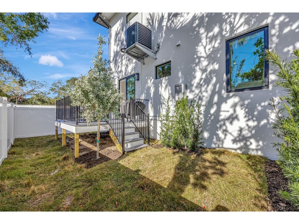 331 Albert Street Dunedin FL 34698 TB8340274 image63