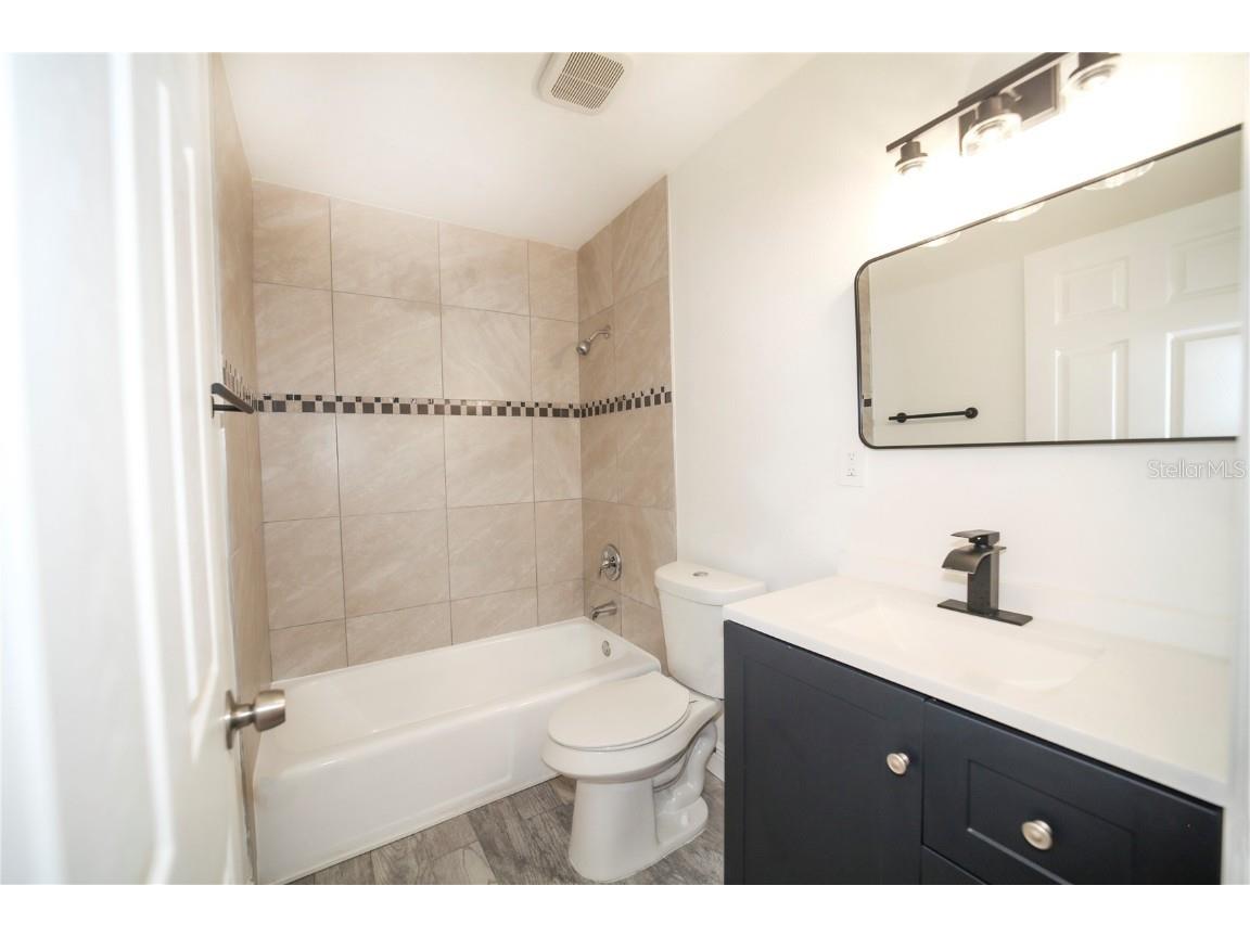 331 Amherst Avenue #56 Sarasota FL 34232 A4672714 image12