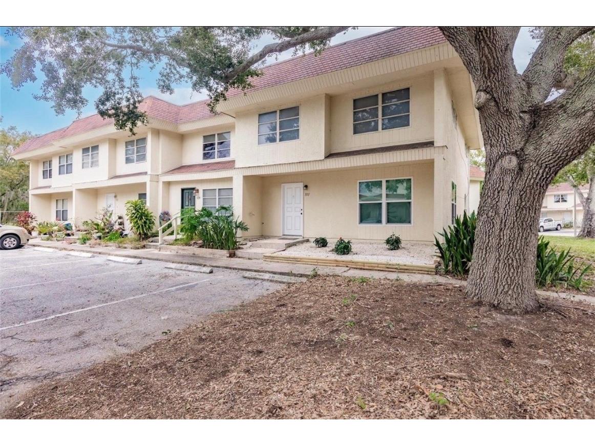 331 Amherst Avenue #56 Sarasota FL 34232 A4672714 image2