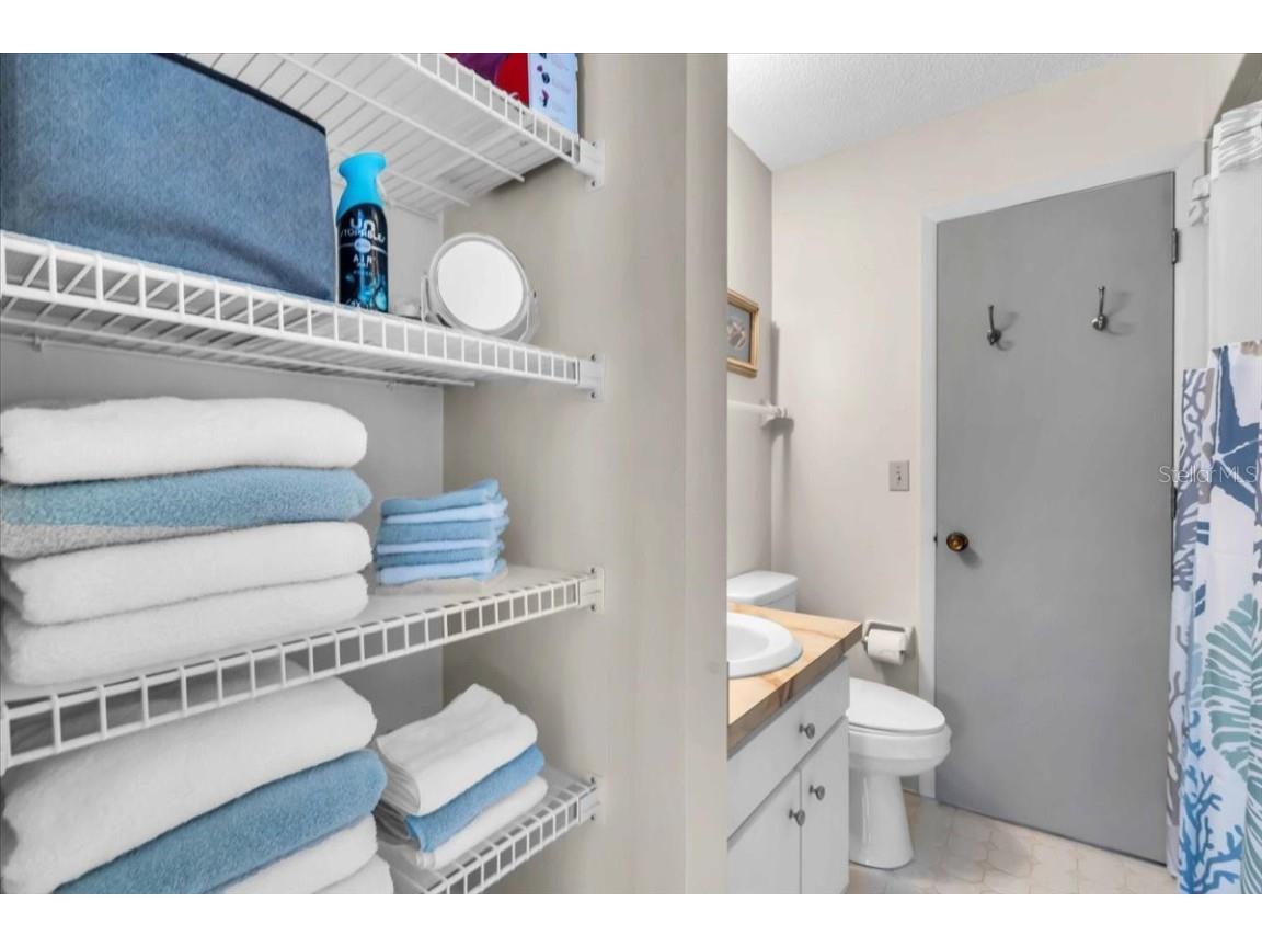 331 Burke Road Venice FL 34293 A4661638 image24