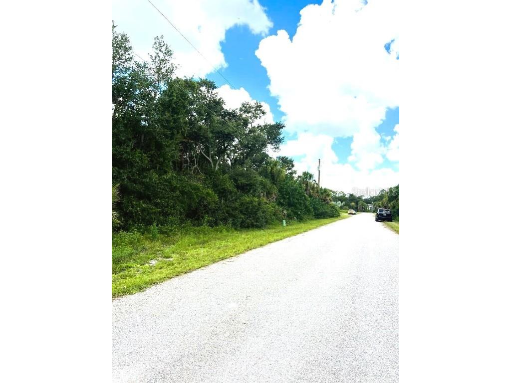 331 Canora Drive Port Charlotte FL 33954 C7513804 image3