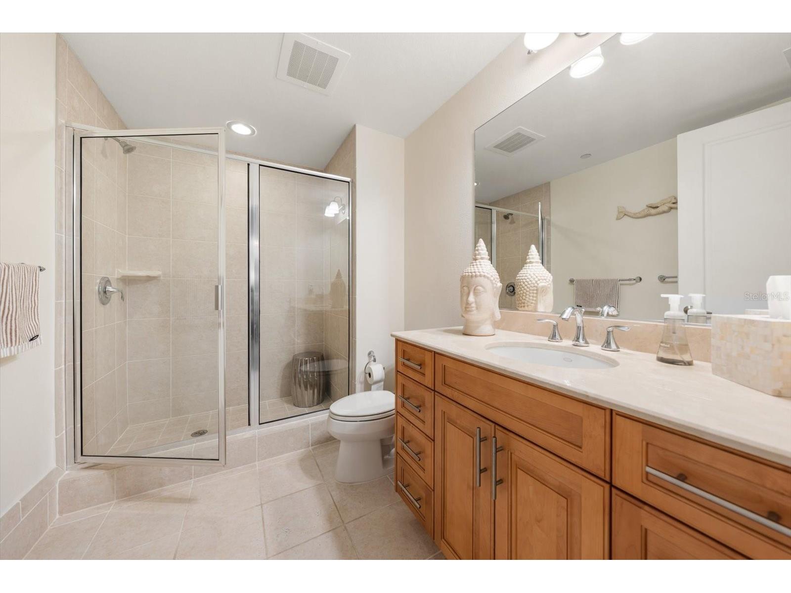 331 Cleveland St #301 Clearwater FL 33755 TB8496794 image25
