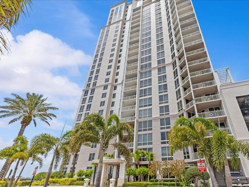 331 Cleveland Street #1702 Clearwater FL 33755 TB8500593 image1