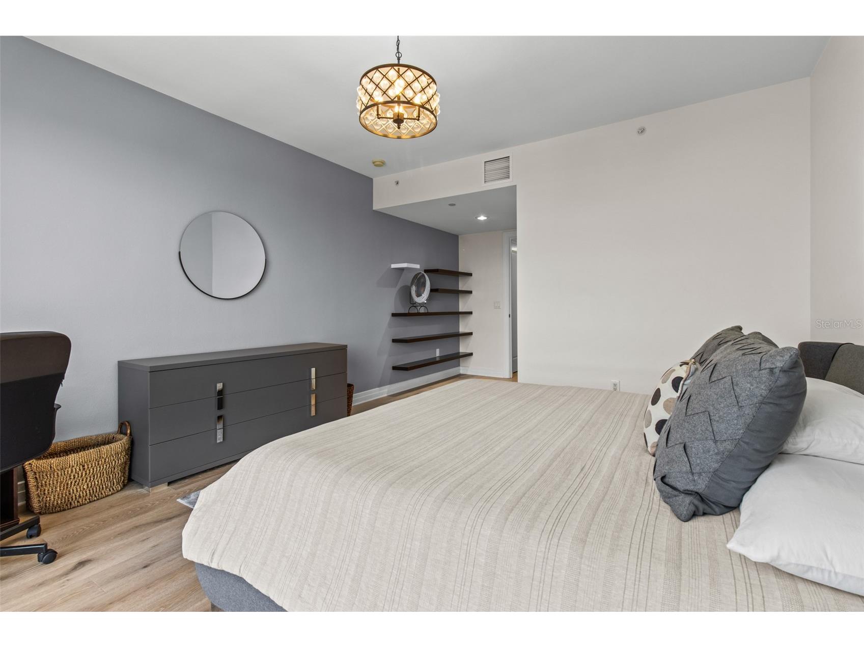 331 Cleveland Street #2102 Clearwater FL 33755 TB8494480 image17