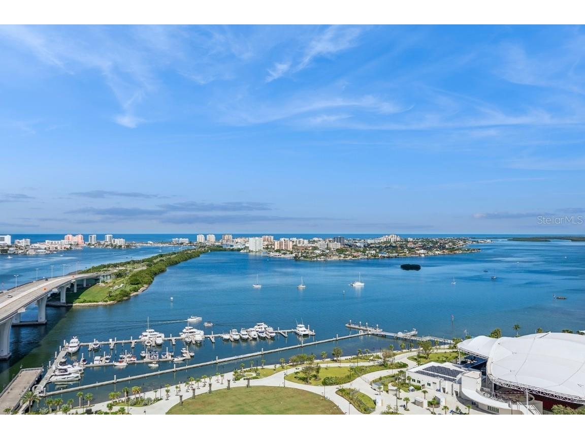 331 Cleveland Street #2206 Clearwater FL 33755 TB8306777 image1