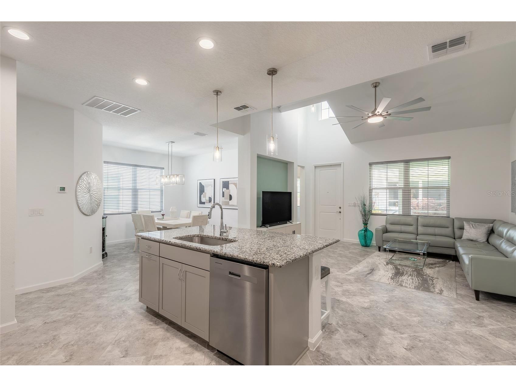 331 Cool Waters Way Daytona Beach FL 32124 NS1087846 image6