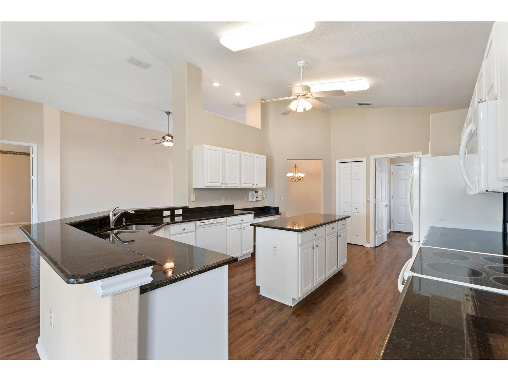 331 Cunningham Dr Davenport FL 33837 - POND BETWEEN HIGH VISTA AND DEL WEBB ORLANDO S5147659 image21