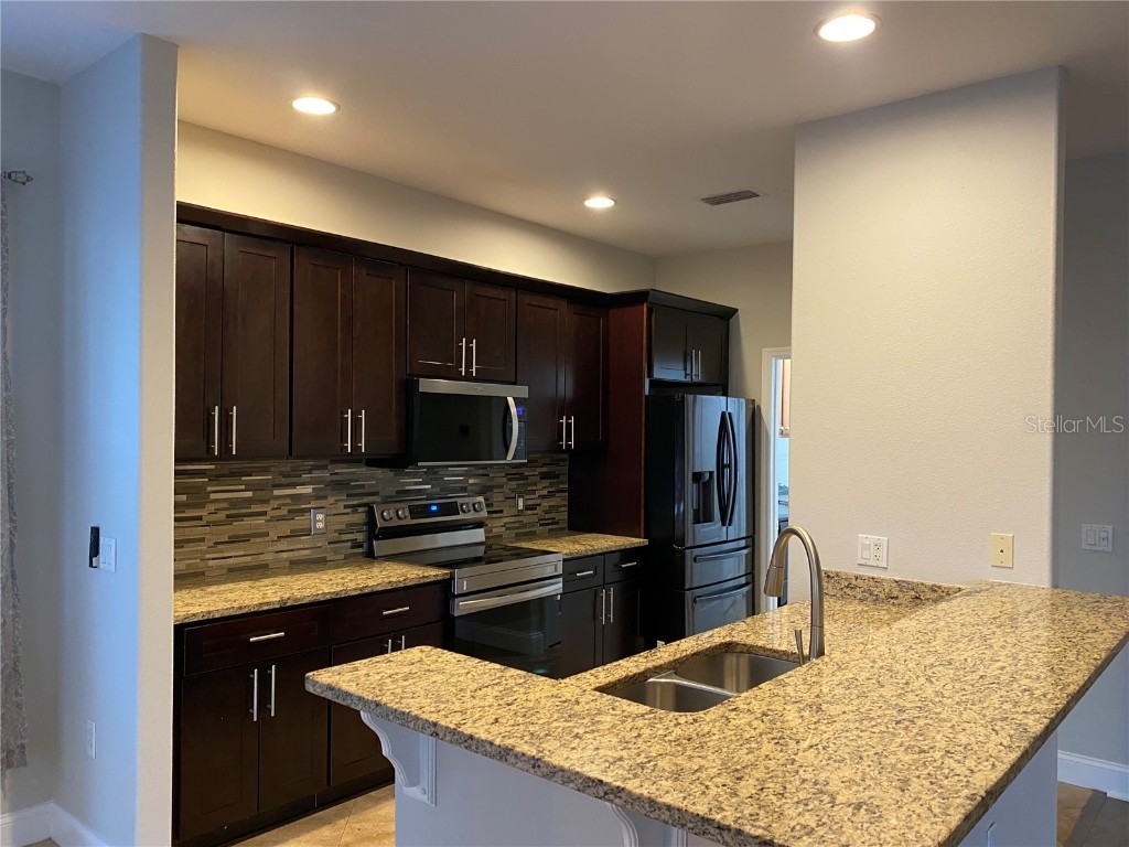 331 Heritage Isles Way Bradenton FL 34212 TB8432586 image6