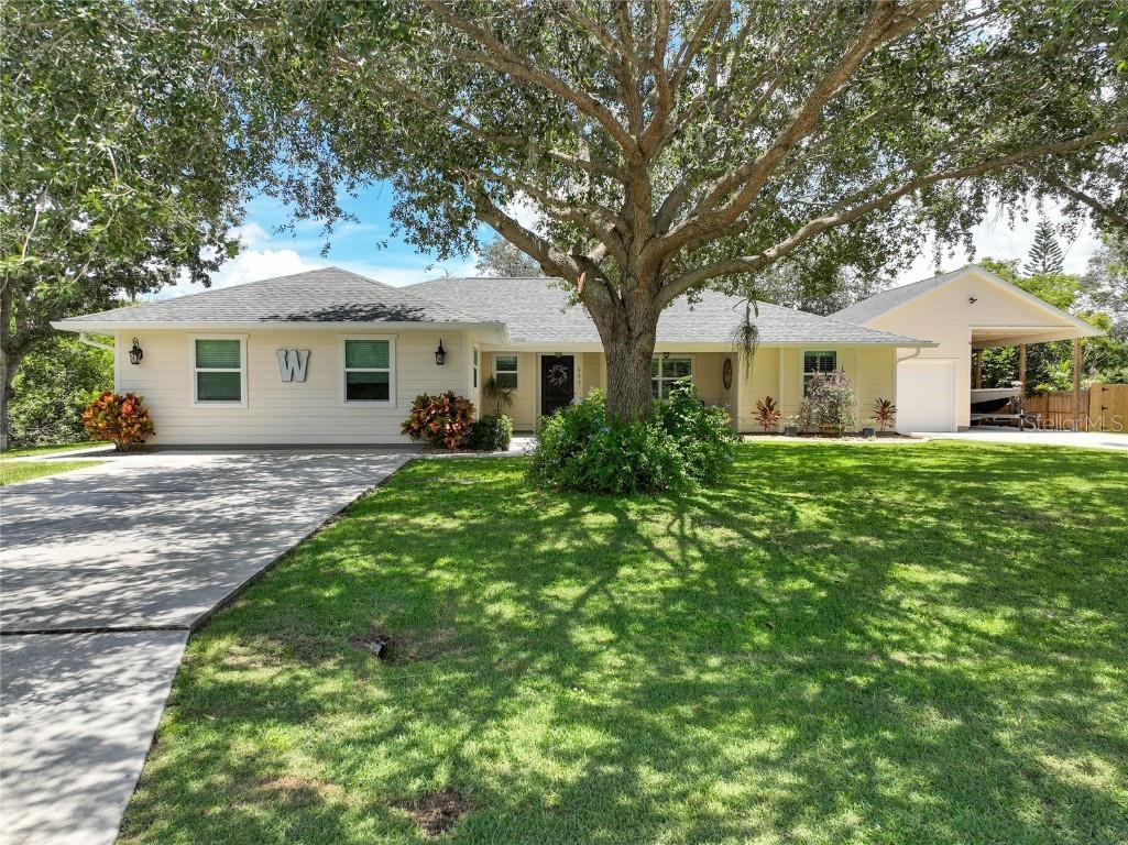 331 Hunter Street Punta Gorda FL 33980 C7475145 image1