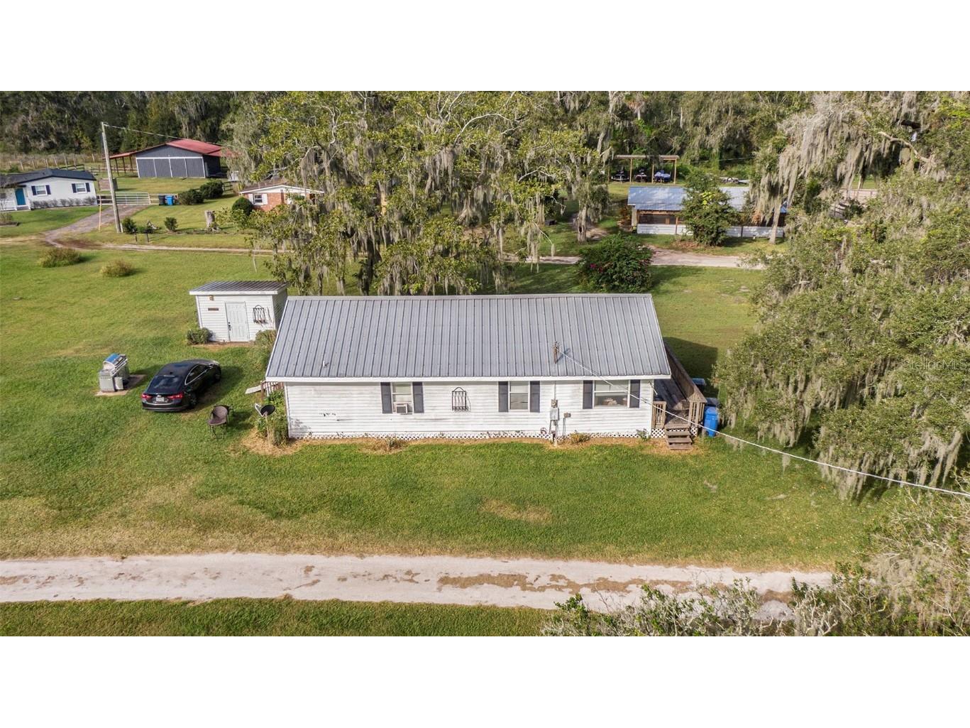 331 Lewis Road Lithia FL 33547 T3483077 image35