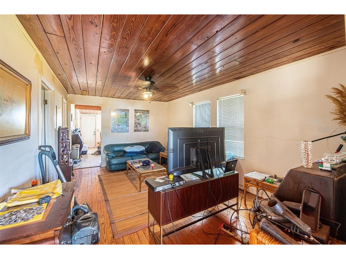 331 Lewis Road Lithia FL 33547 T3483077 image36