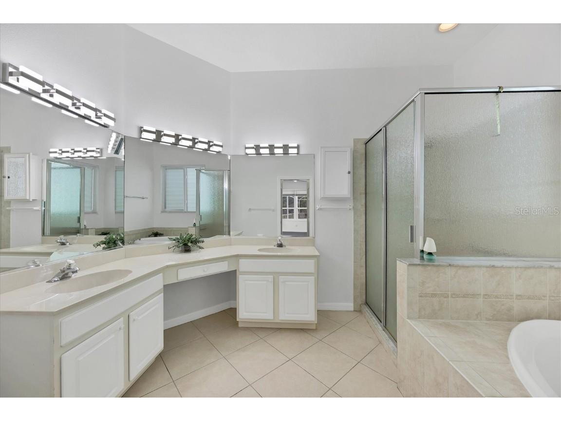 331 Londonderry Drive Sarasota FL 34240 A4664981 image26