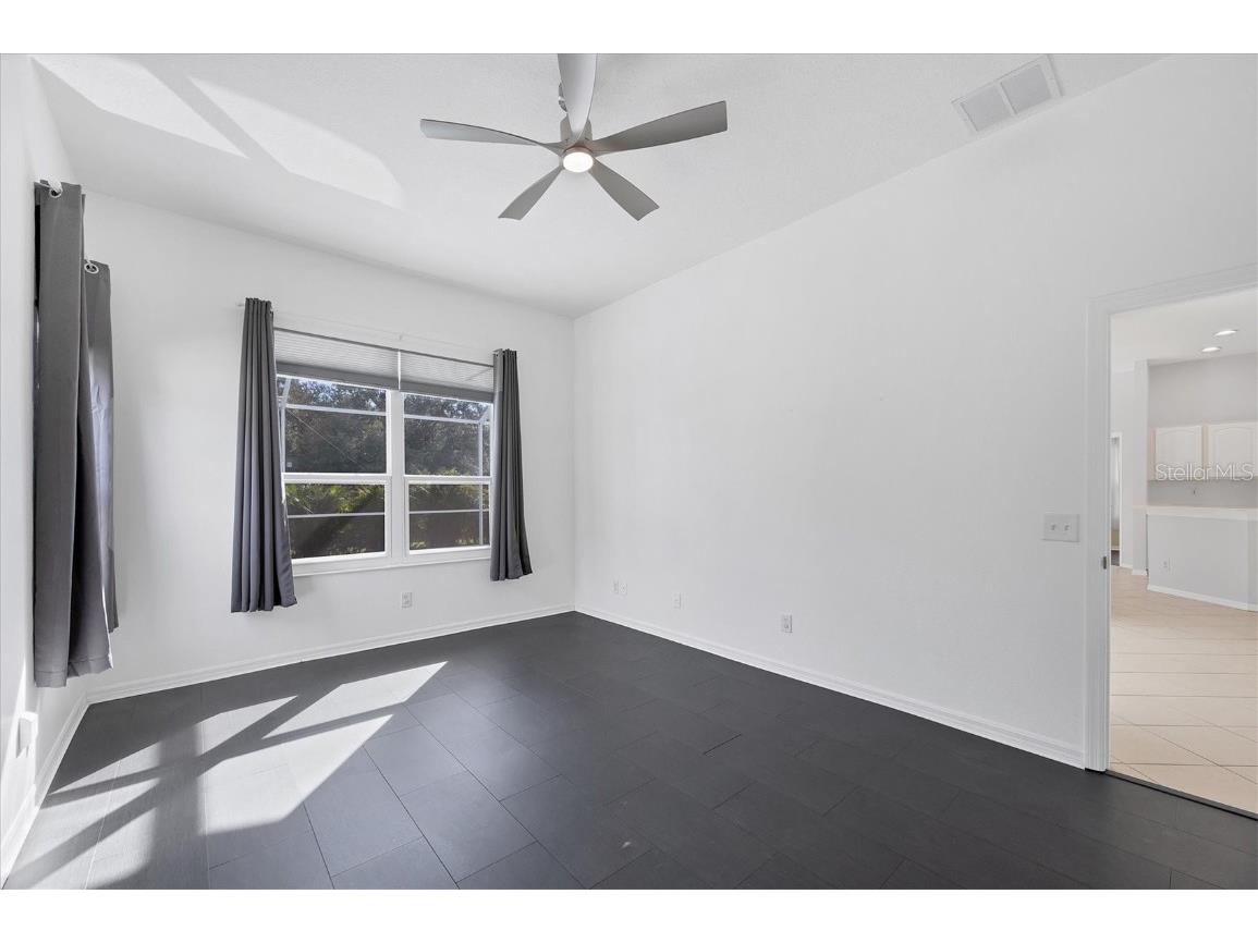 331 Londonderry Drive Sarasota FL 34240 A4664981 image40