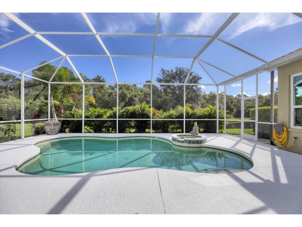 331 Londonderry Drive Sarasota FL 34240 A4664981 image46