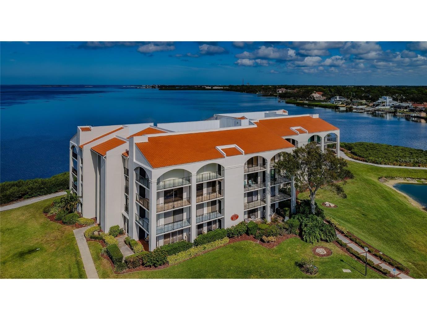 331 Mariner Drive Tarpon Springs FL 34689 - GULF OF MEXICO U8218479 image1