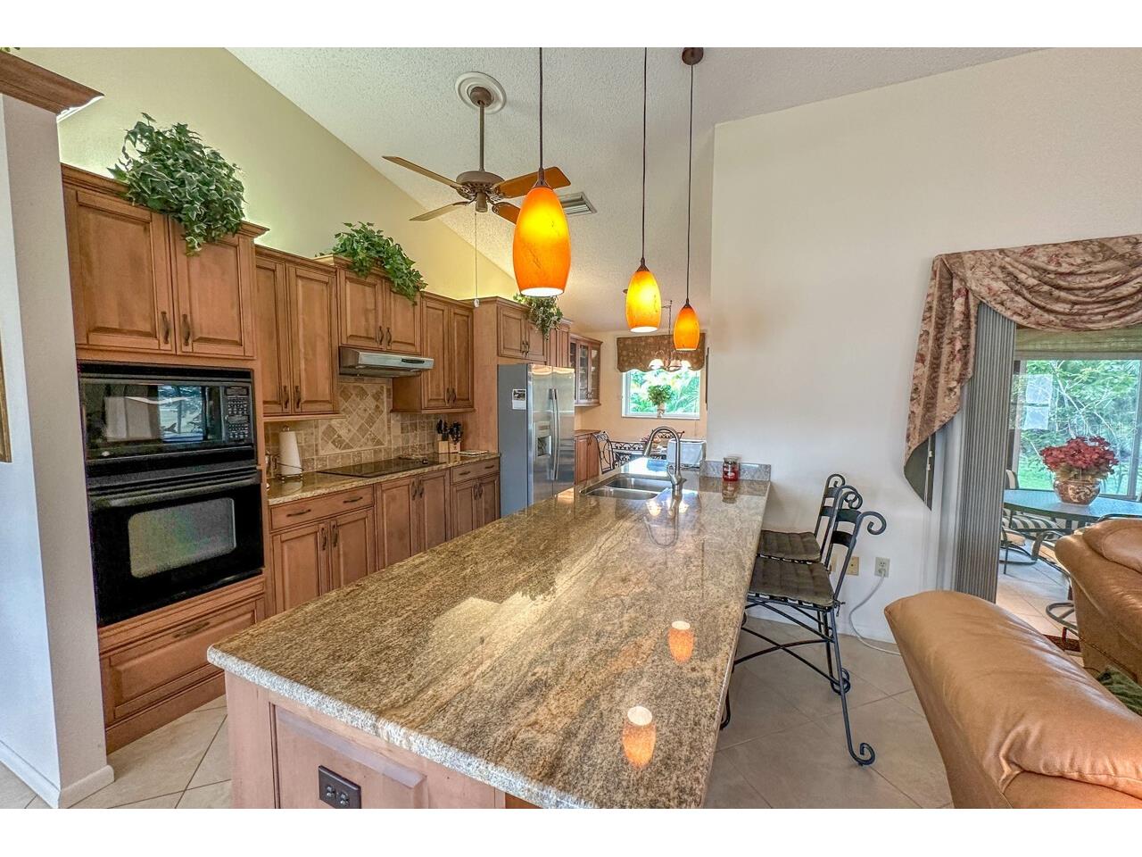 331 Oakwood Circle Englewood FL 34223 D6145356 image9