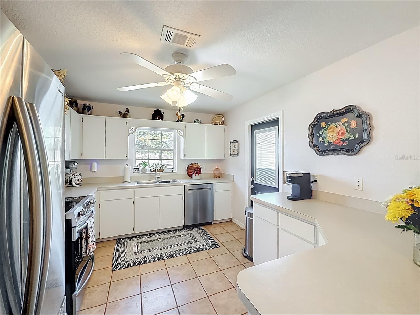 331 SE Highway 42 Summerfield FL 34491 A4682173 image35
