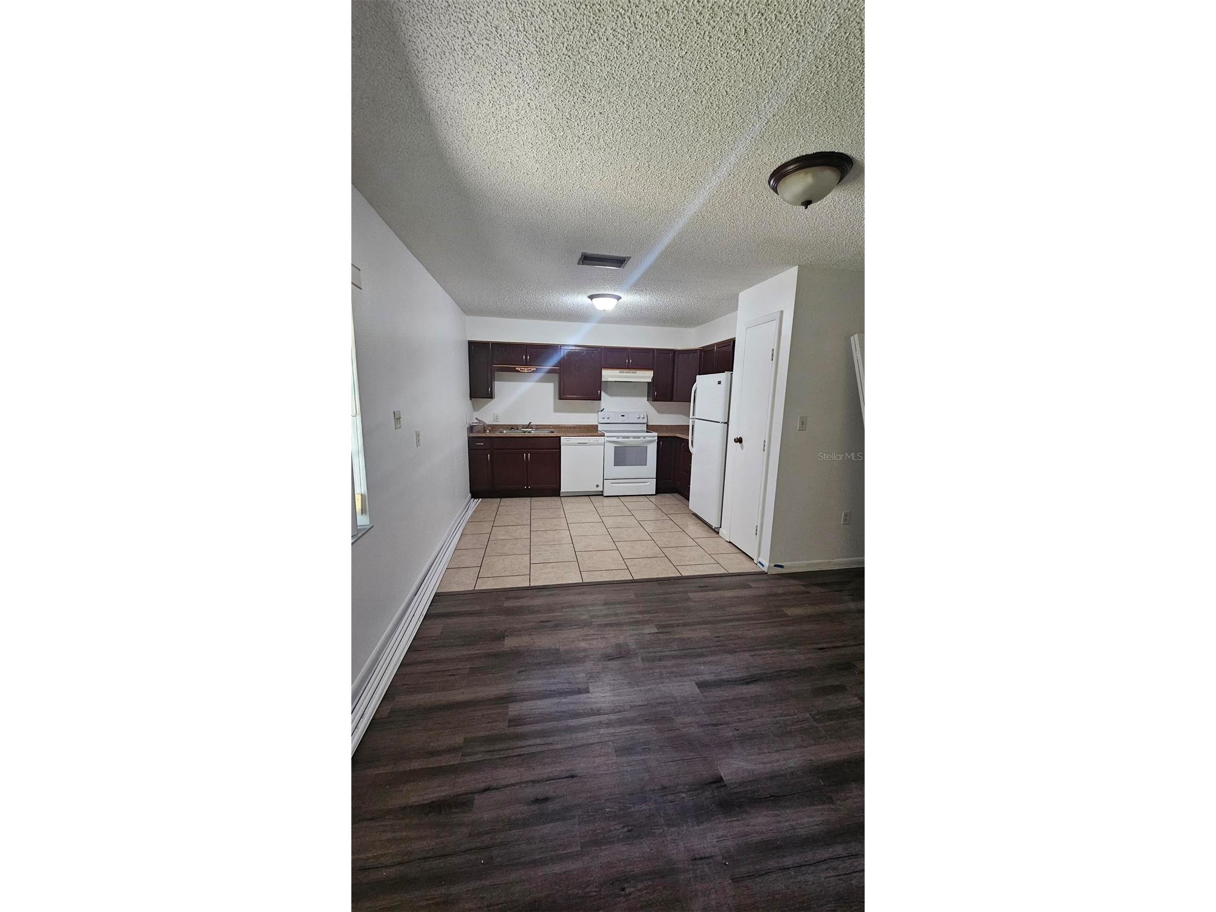 331 W Alamo Drive Lakeland FL 33813 TB8514279 image2