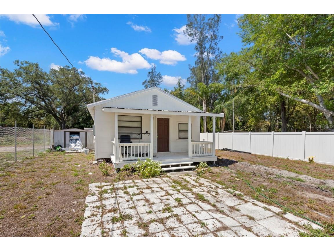 3310 70th Avenue N Saint Petersburg FL 33702 TB8369923 image1