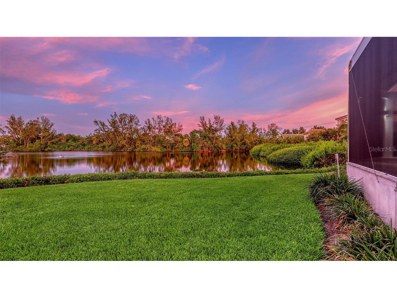 3310 Bayou Road Longboat Key FL 34228 - BAYOU LAKE A4661261 image2