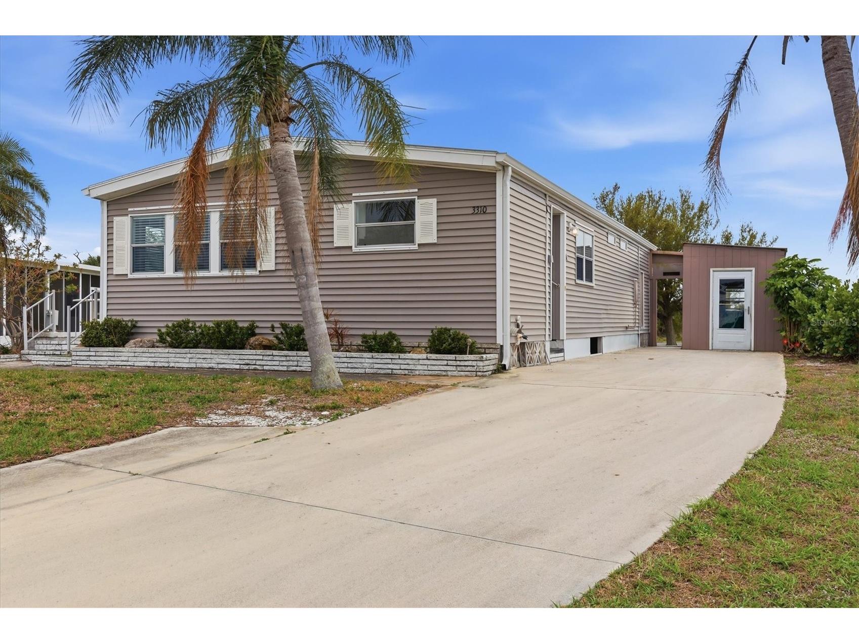 3310 Blue Jay Lane Englewood FL 34224 D6146541 image1