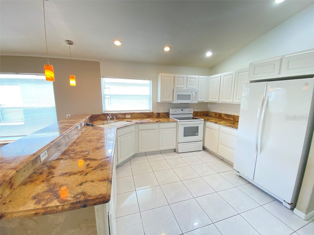 3310 Crystal Creek Boulevard Orlando FL 32837 O6337007 image9