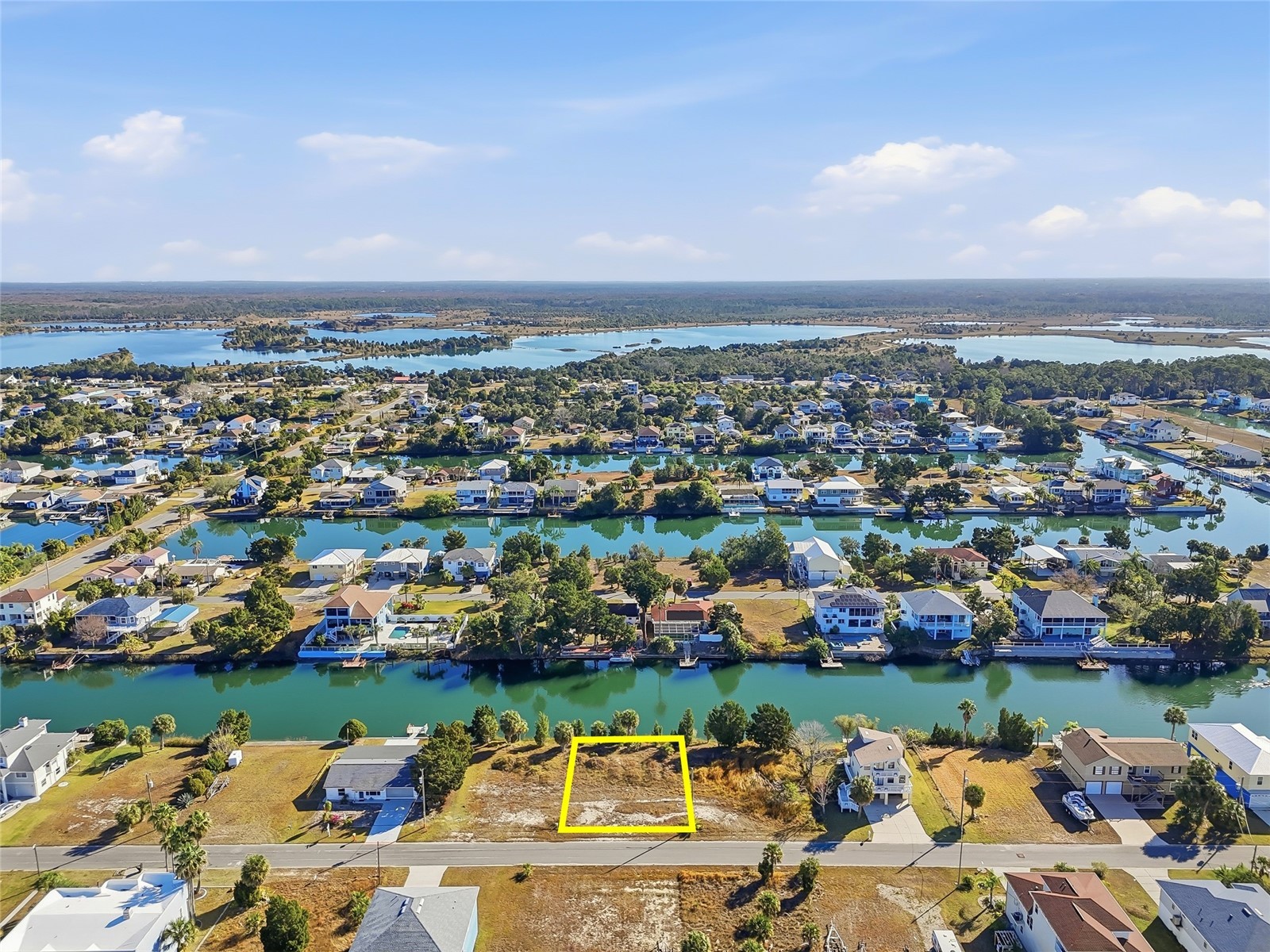 3310 Gardenia Drive Hernando Beach FL 34607 W7882651 image2
