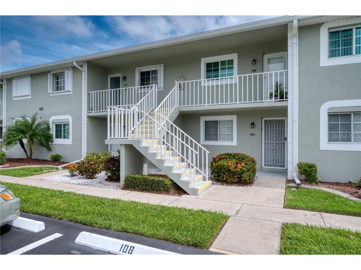 3310 Loveland Boulevard #107 Punta Gorda FL 33980 C7514327 image2