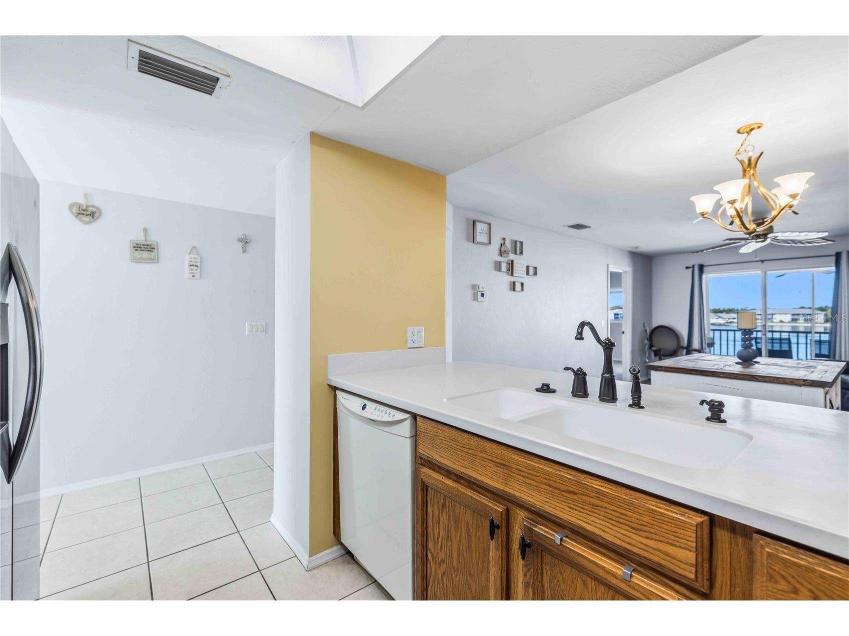 3310 Loveland Boulevard #1408 Punta Gorda FL 33980 D6145355 image17