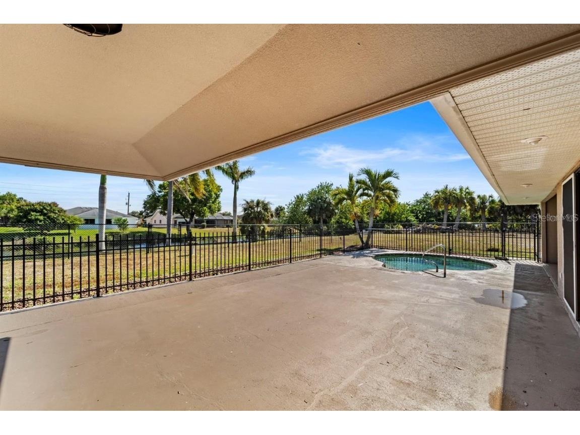 3310 Middletown Street Port Charlotte FL 33952 O6357980 image4