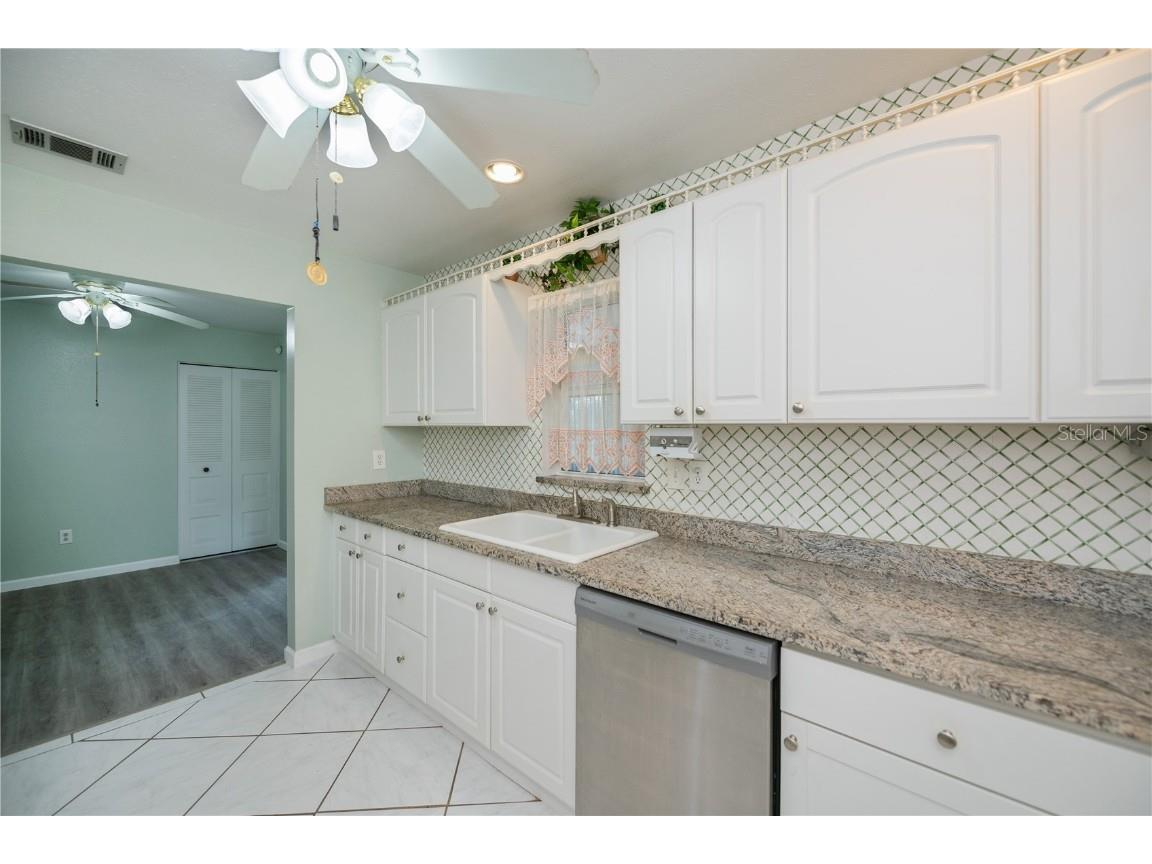 3310 Pan American Boulevard North Port FL 34287 C7514278 image23