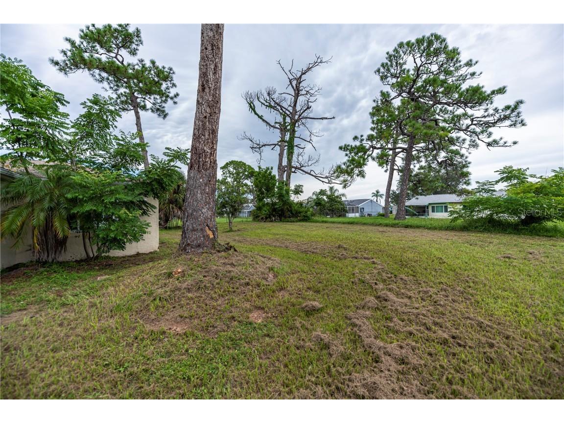 3310 Pan American Boulevard North Port FL 34287 C7514278 image48