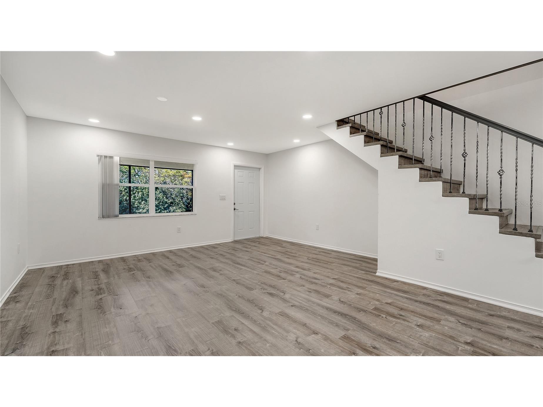 3310 Ramblewood Place Sarasota FL 34237 A4686887 image13
