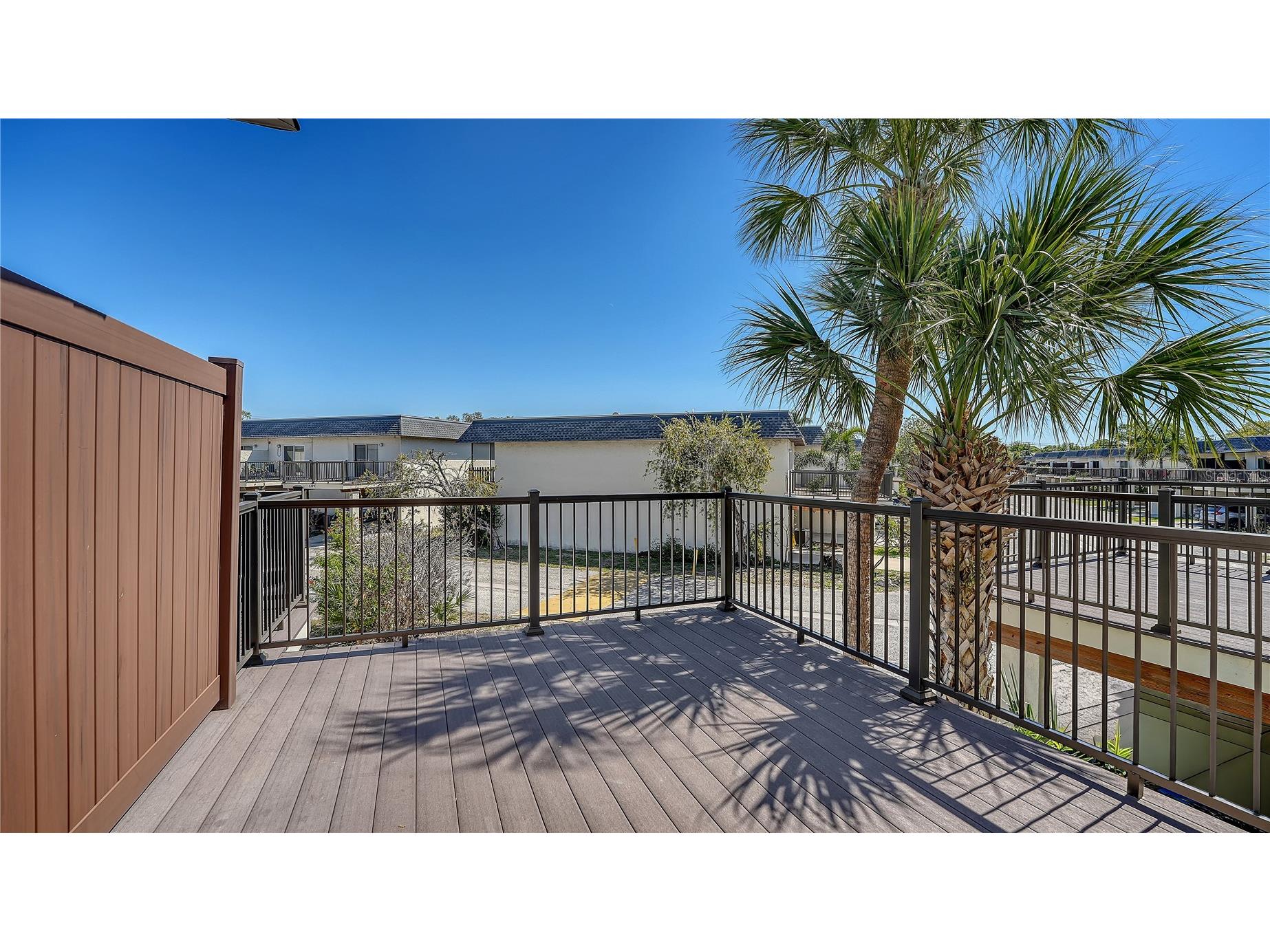 3310 Ramblewood Place Sarasota FL 34237 A4686887 image22