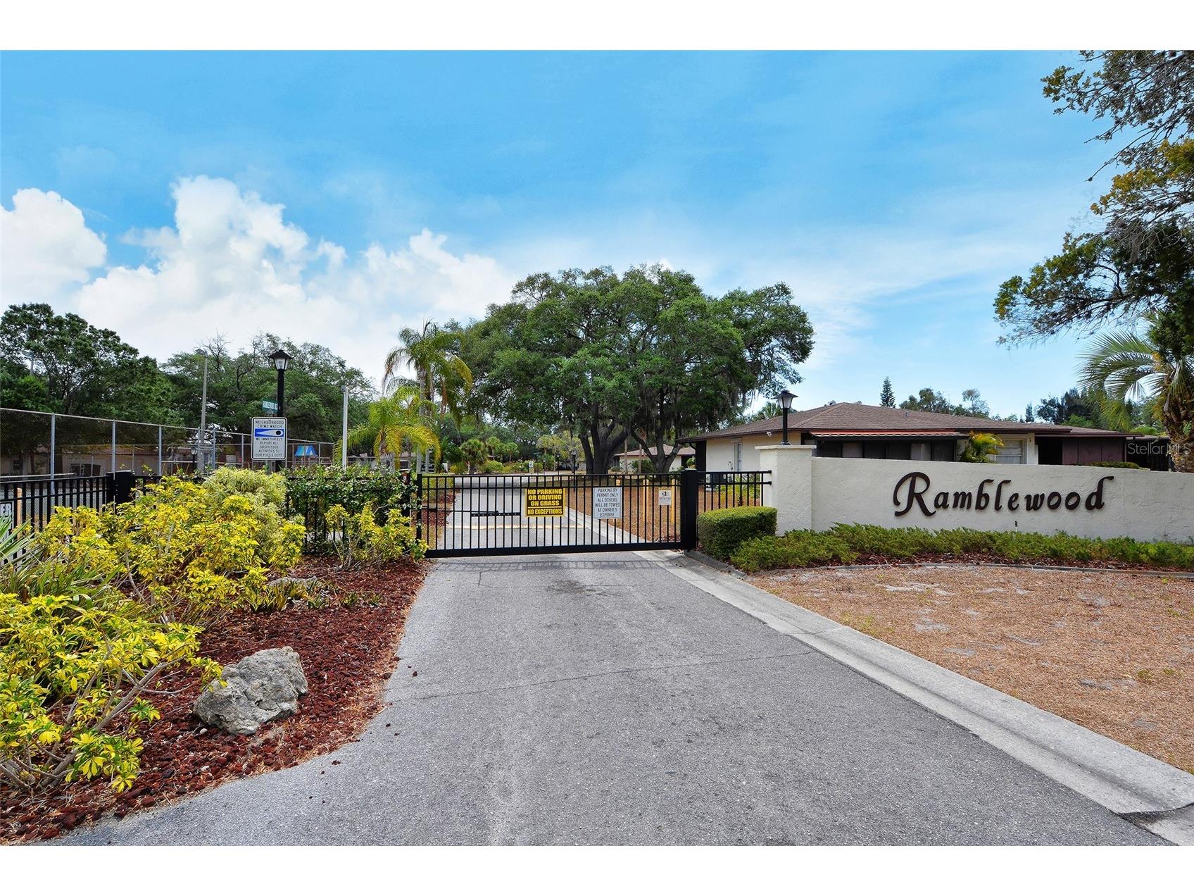 3310 Ramblewood Place Sarasota FL 34237 A4686887 image26