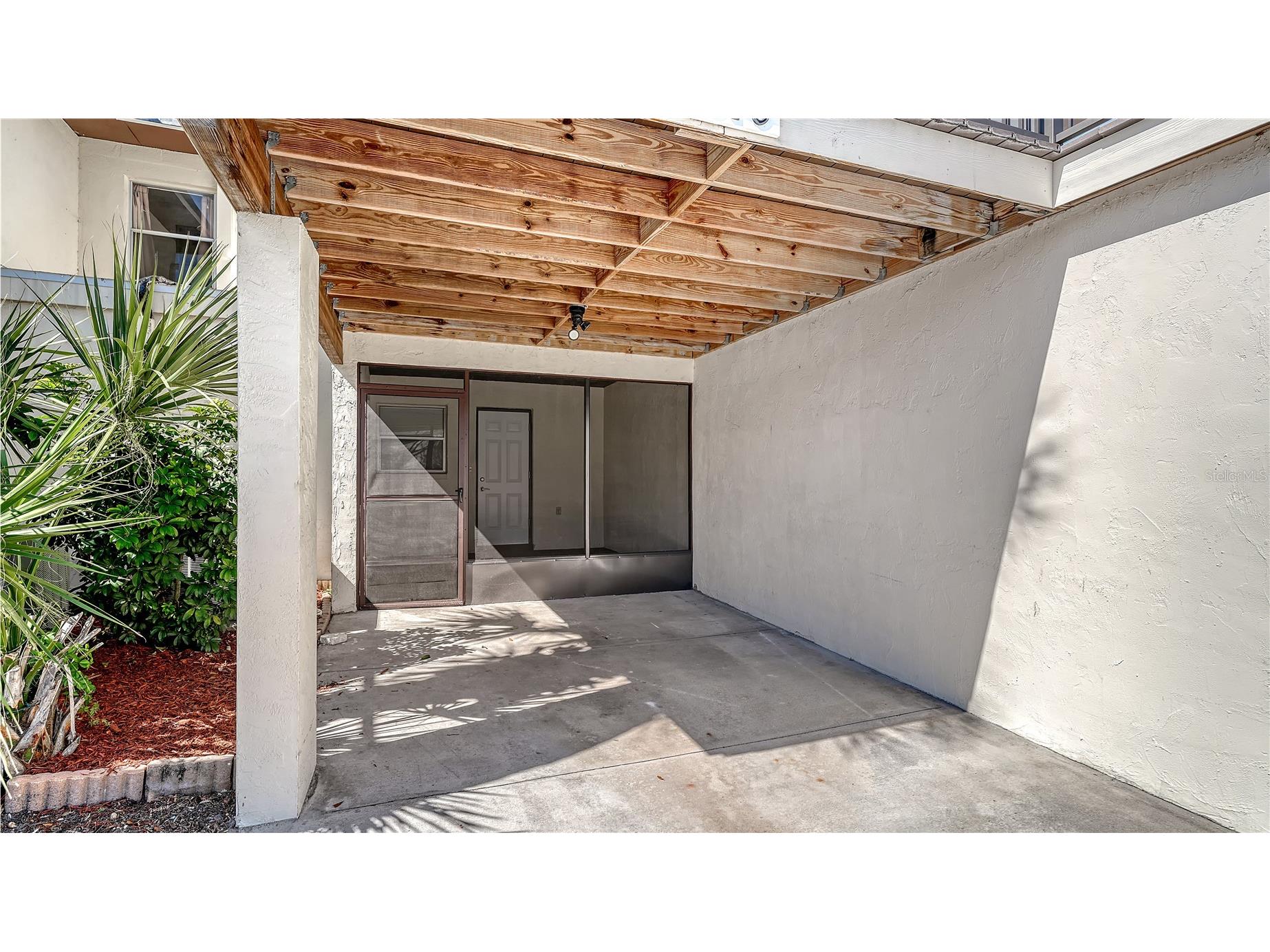 3310 Ramblewood Place Sarasota FL 34237 A4686887 image3